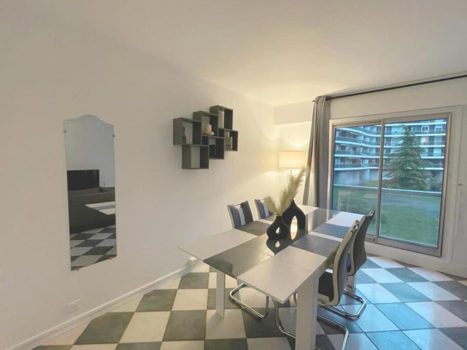 Апартаменти 9 Min From Chateau De Vincennes - Paris & Disney Сен-Моріс Екстер'єр фото