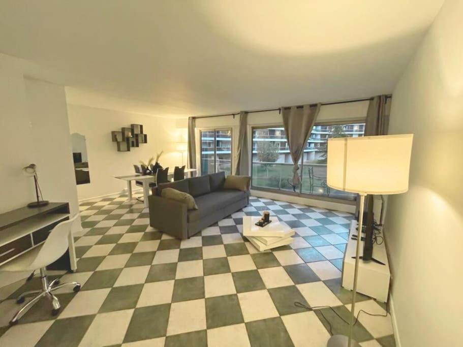 Апартаменти 9 Min From Chateau De Vincennes - Paris & Disney Сен-Моріс Екстер'єр фото